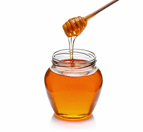 Oh, Honey: Can spoonfuls of the all-natural sweet stuff help ward off allergies?