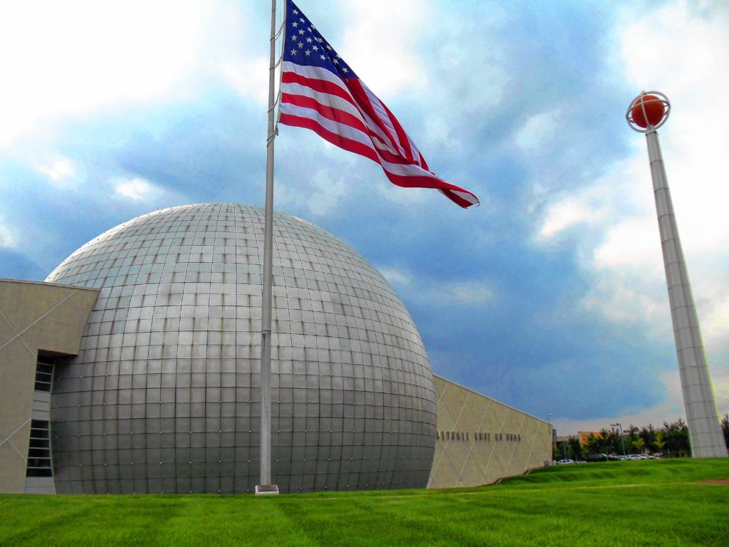 The Naismith Memorial Basketball Hall of Fame in Springfield. Wikimedia Commons image