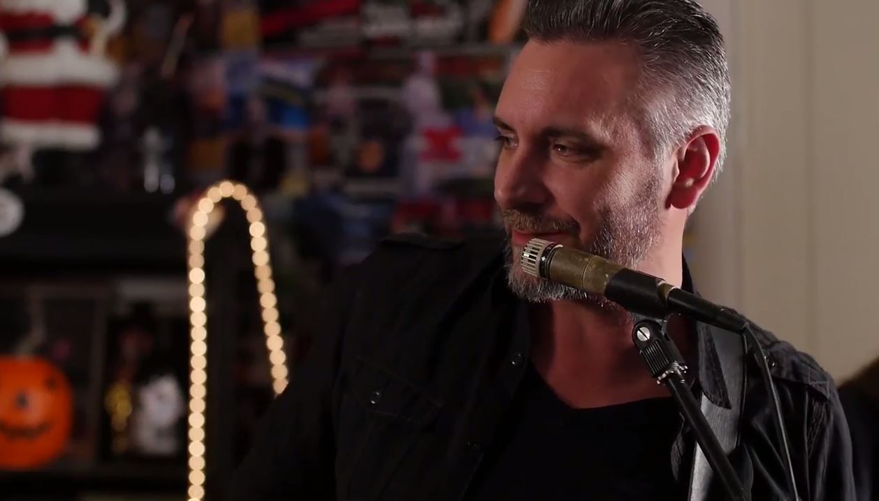 Esperanto on the Valley Advocate Sessions Stage