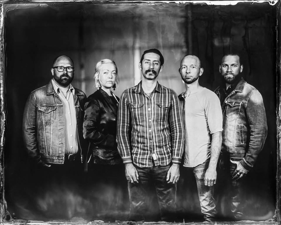 Q&A: Murder By Death Coming to Holyoke