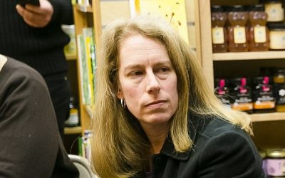 Shannon Liss-Riordan drops out of Mass. Senate primary, leaving only Markey and Kennedy