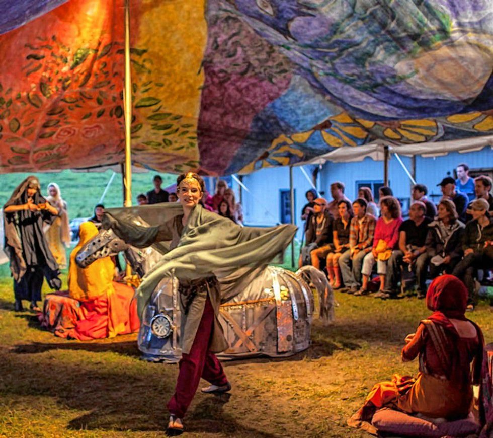 Stagestruck with Chris Rohmann: Curtain (or tent pole) Up! as summer ...